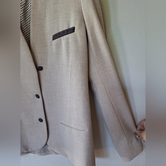 Zara Womens Tan Textured Collarless Blazer. Size S - Picture 3 of 7